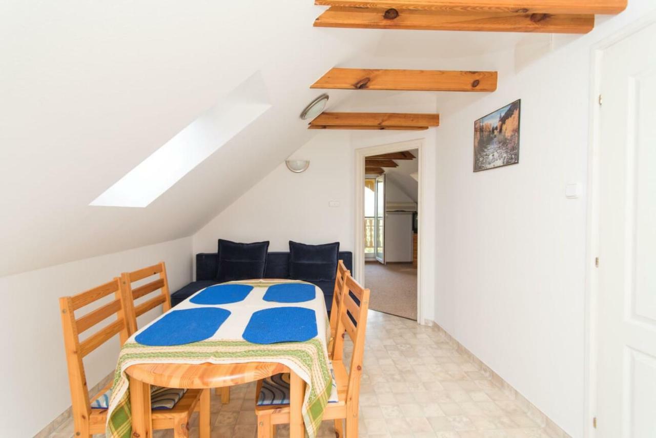 Ferienwohnung Kaman Pince Alsópáhok Exterior foto